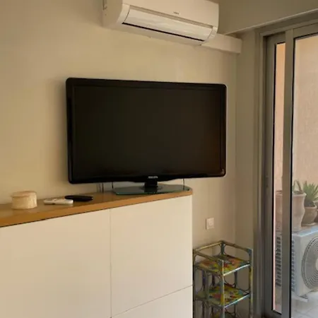 For 2 With Balcony - Near * Cannes